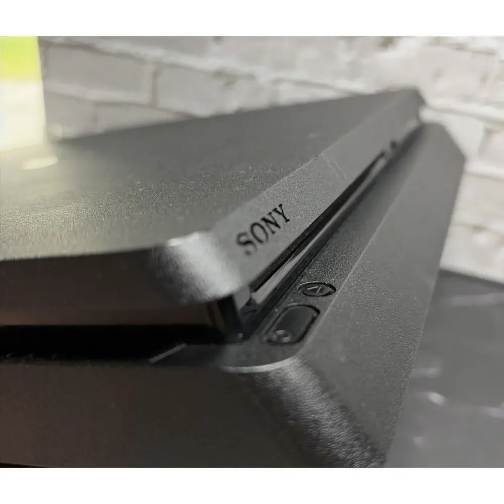 Sony PlayStation 4 Slim 1TB Console - Excellent Cond & Tested Bundle (11 Games)